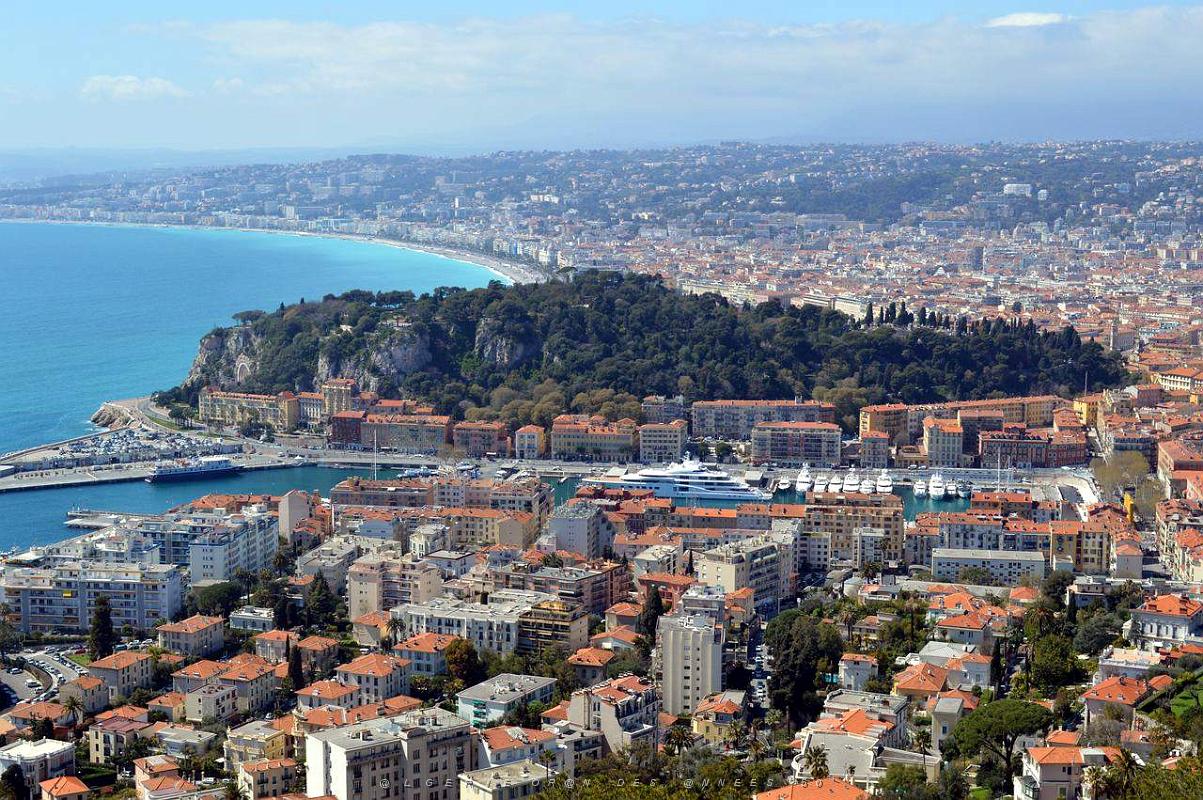 034- Port de Nice vu du Mont Boron.JPG